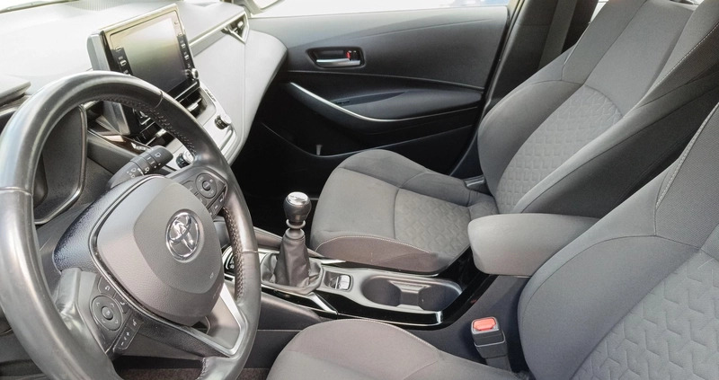 Toyota Corolla cena 57900 przebieg: 193604, rok produkcji 2019 z Miłosław małe 79